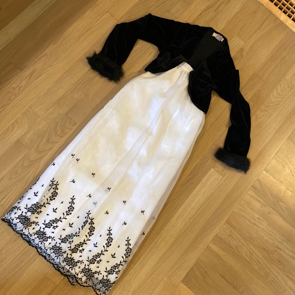 Cassie’s of California skirt and top